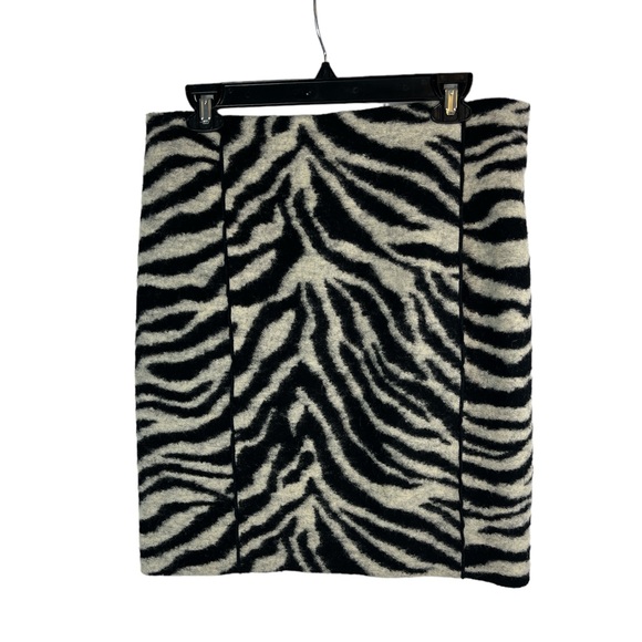 Ann Taylor Dresses & Skirts - Ann Taylor wool blend zebra‎ print skirt size 10